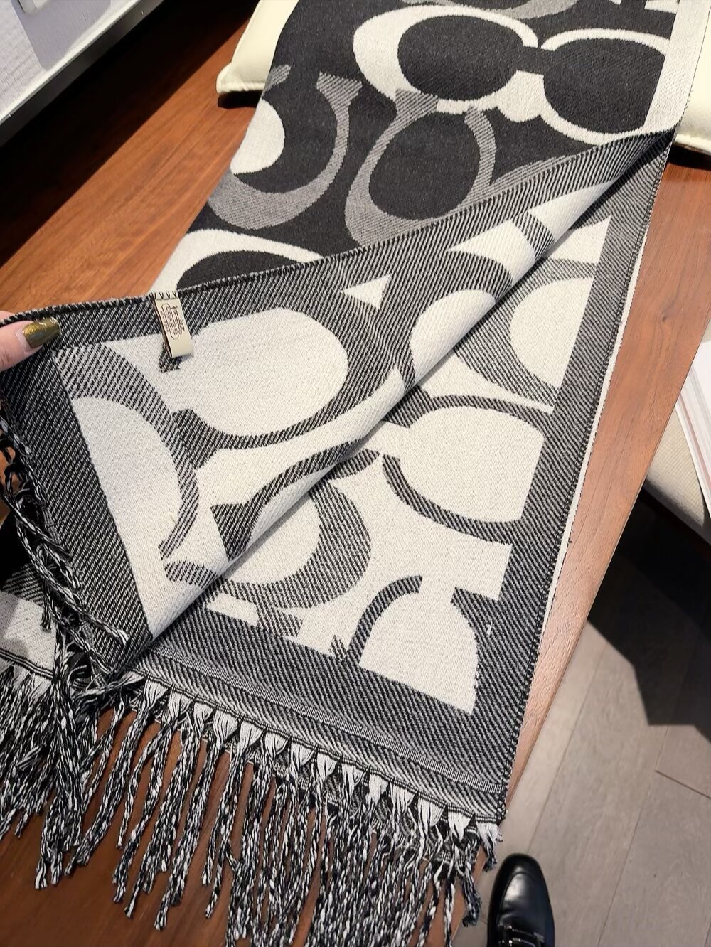 Coach-24.99$-A5851 gallery