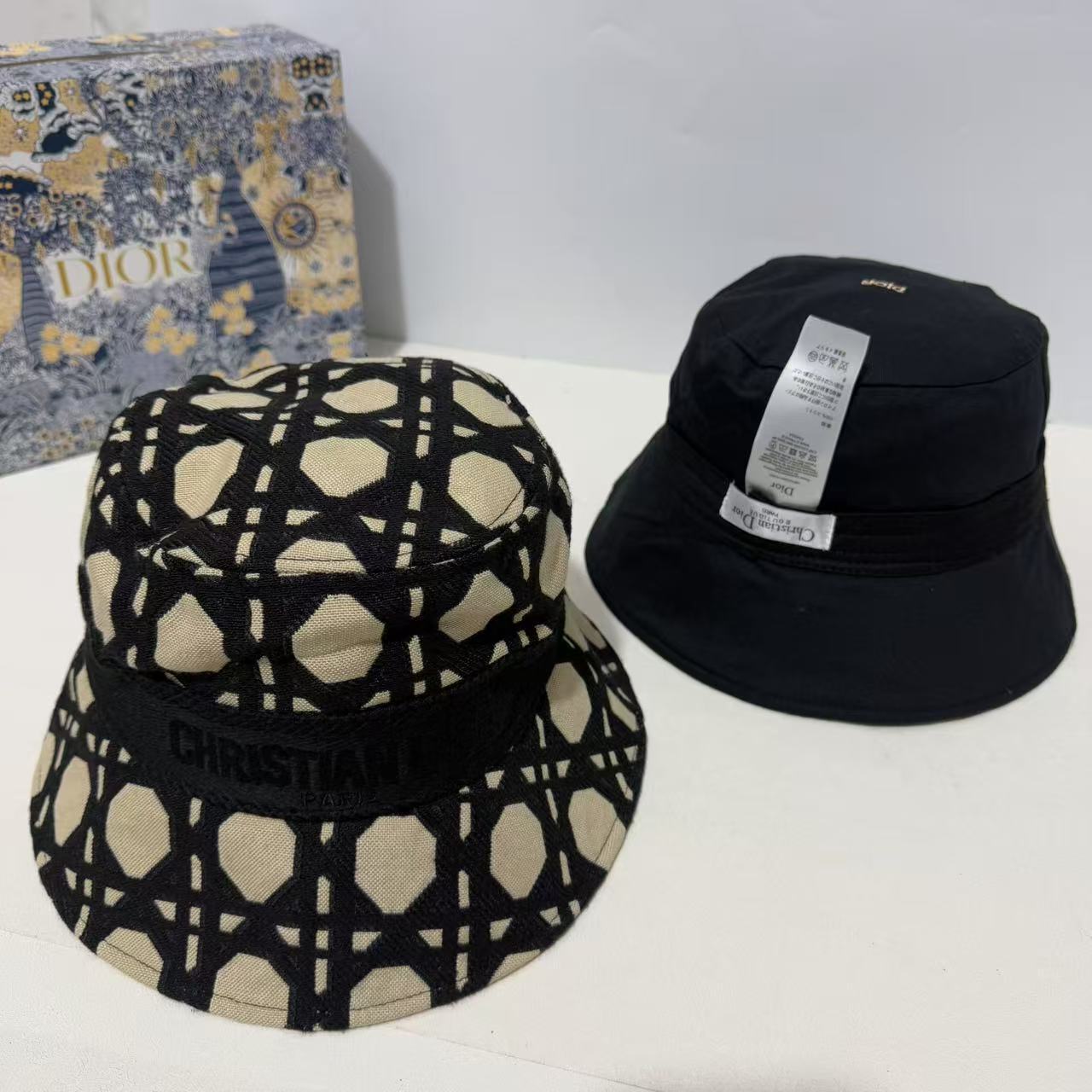 Dior-19.99$-A4560 gallery