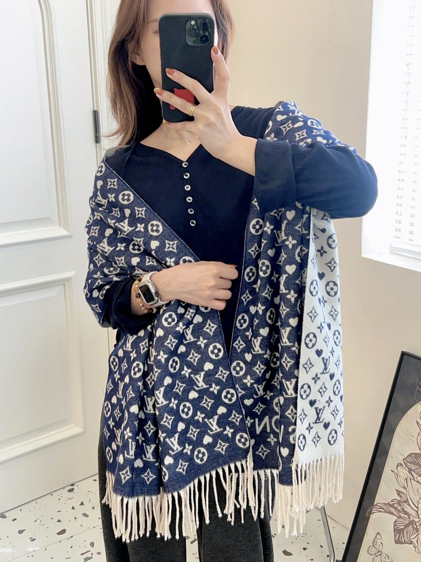 LV-24.99$-A5848 gallery