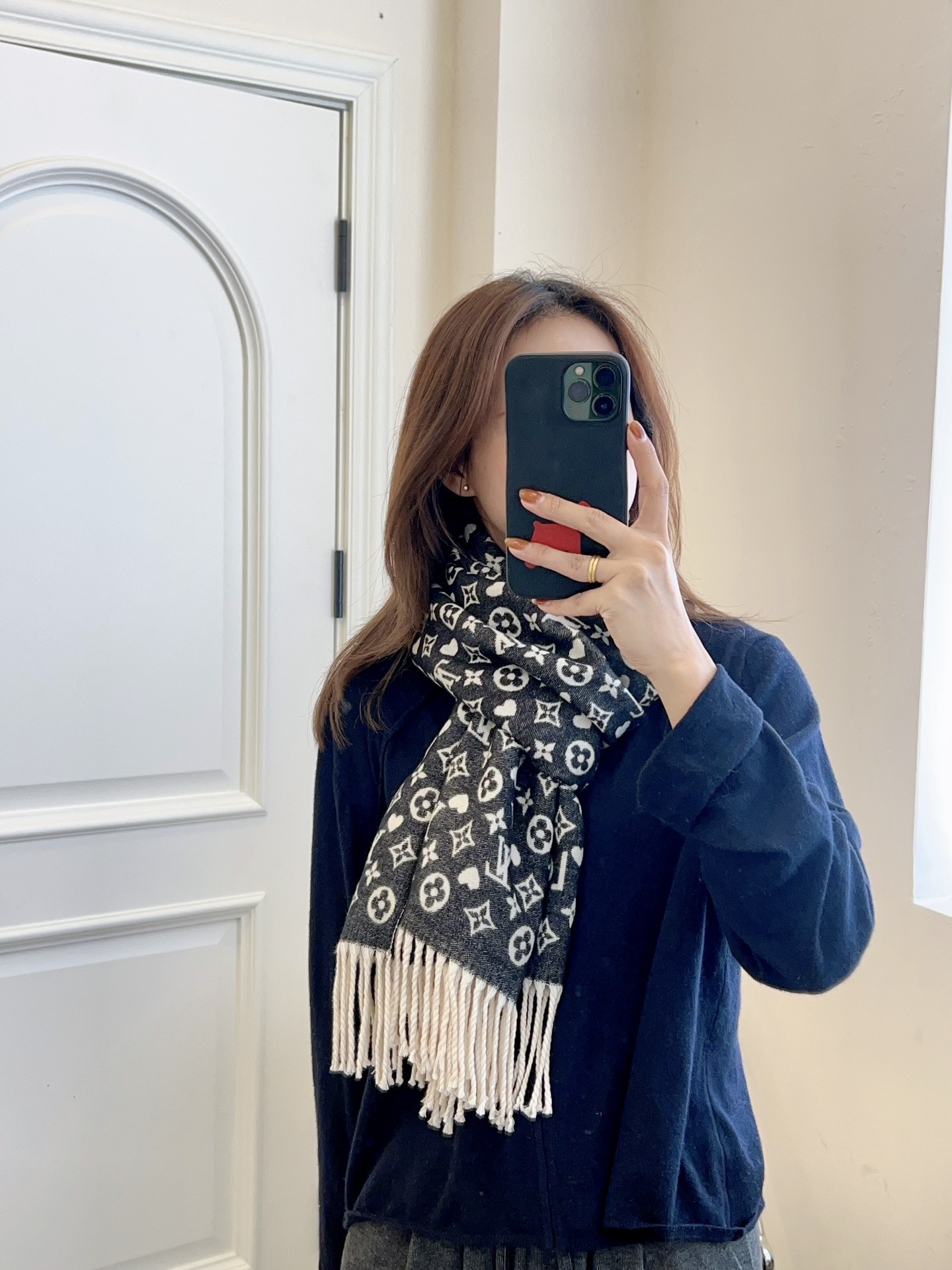 LV-24.99$-A5848 gallery