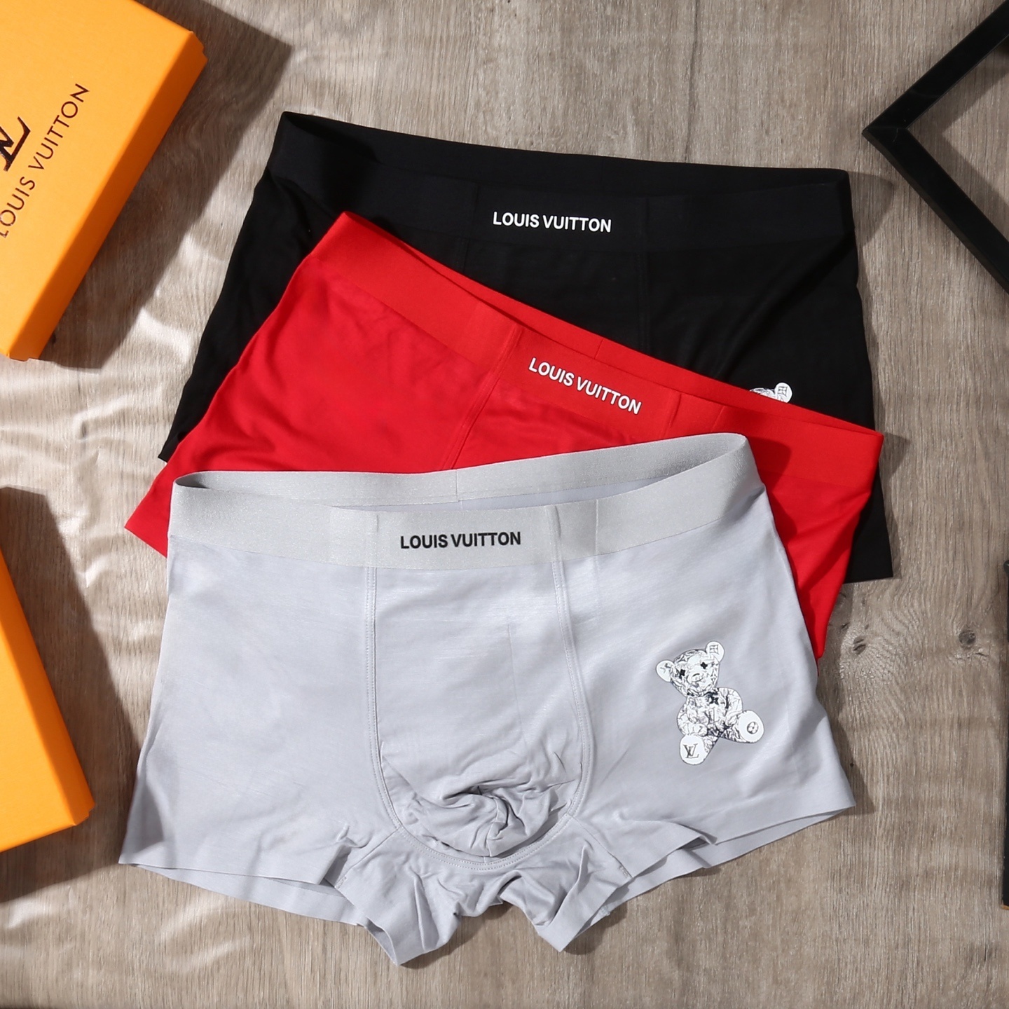 LV-27.99$-A5835 gallery