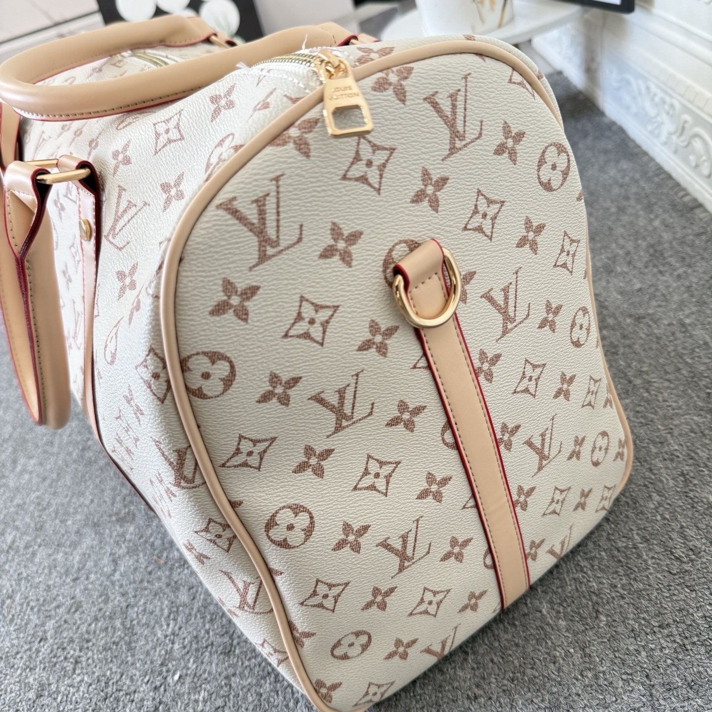 LV-39.99$-A5816 gallery