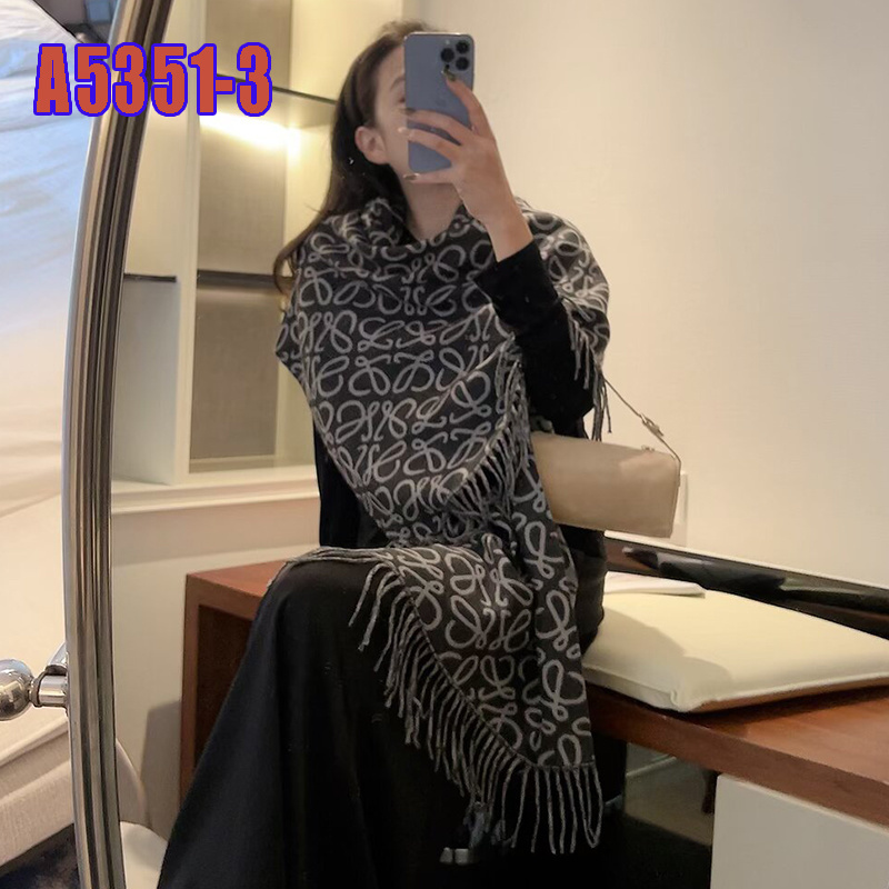 Loewe-24.99$-A5351 gallery