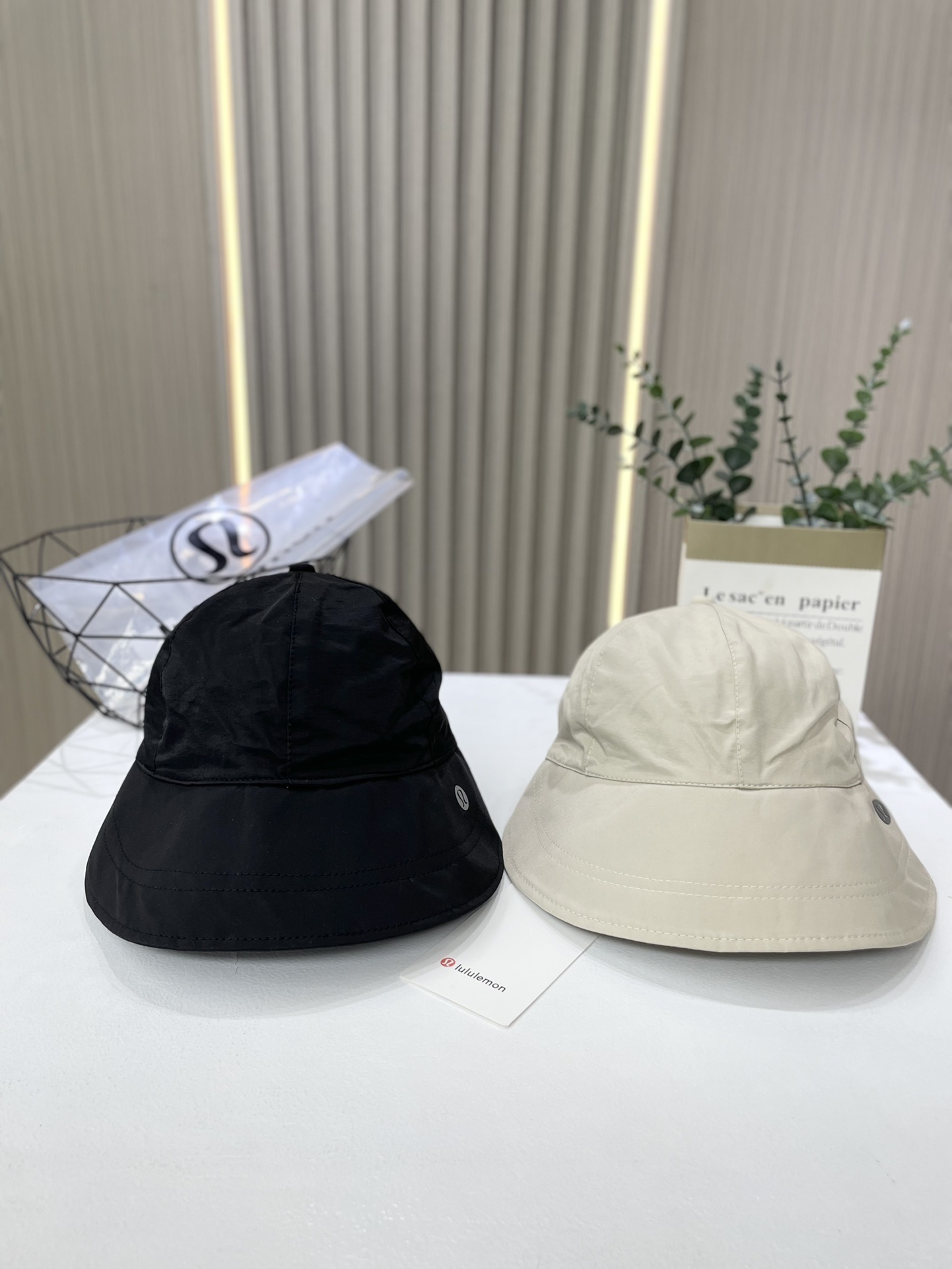 Lulu--18.99$-A4459 gallery