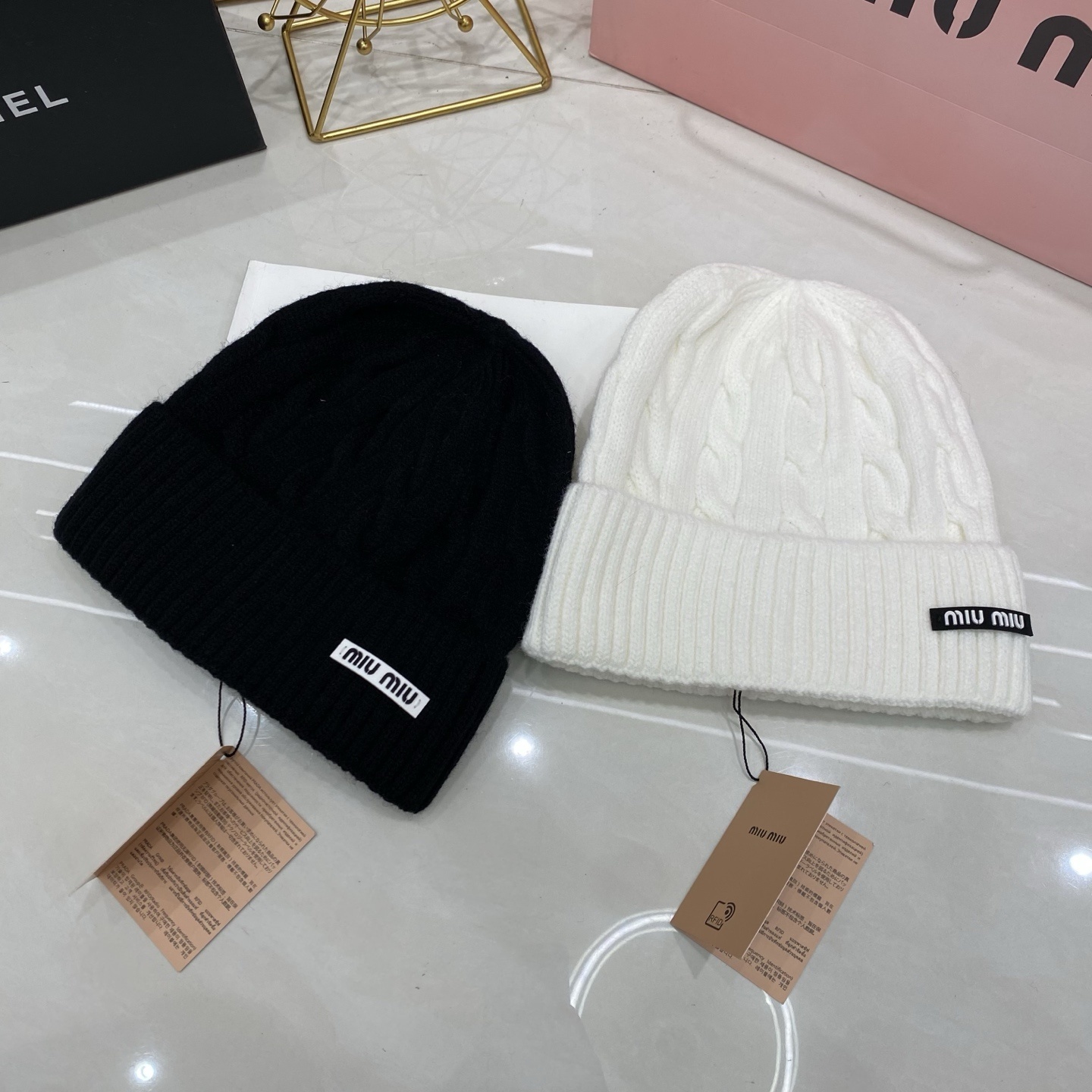 Miu Miu-17.99$-A5869 gallery