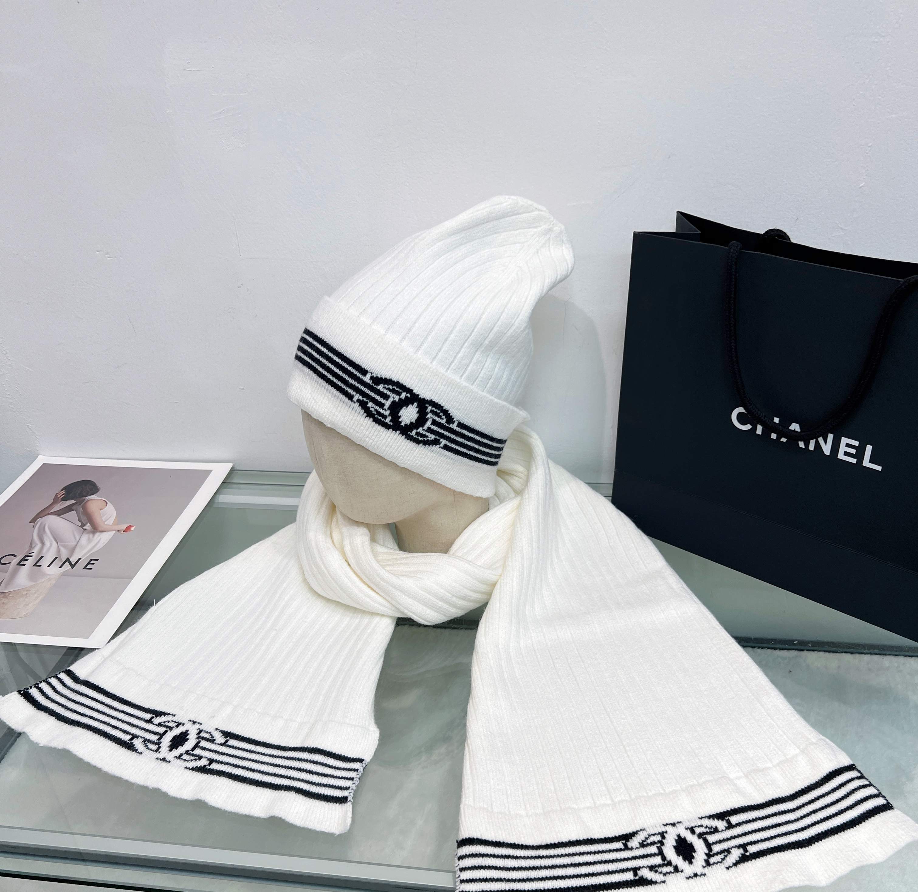 Miu Miu-39.99$-A5181 gallery