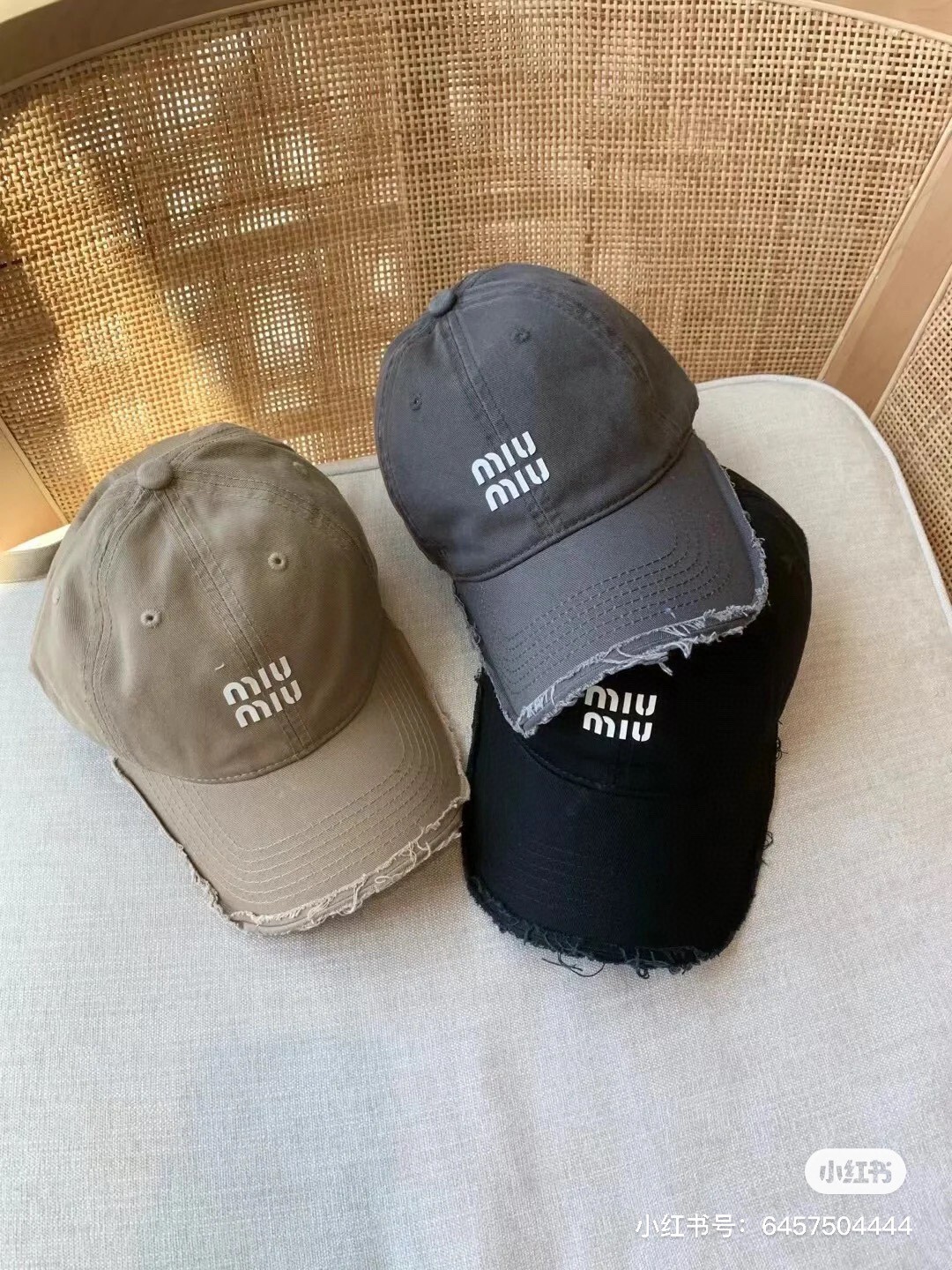 MiuMiu-17.99$-A4625 gallery