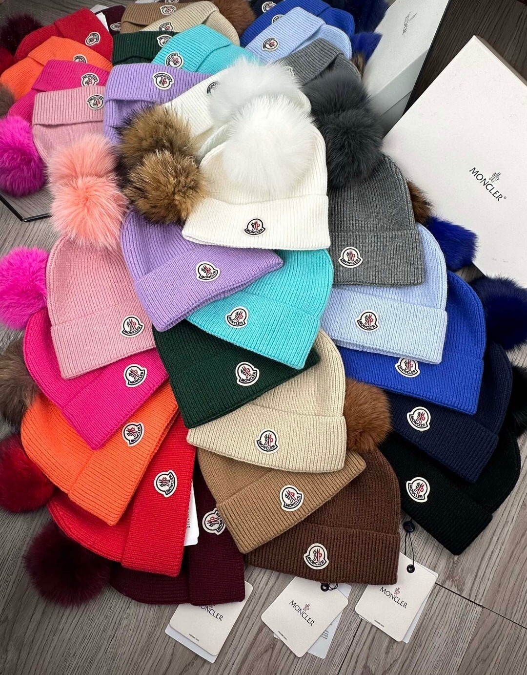 Moncler-19.99$-A5762 gallery