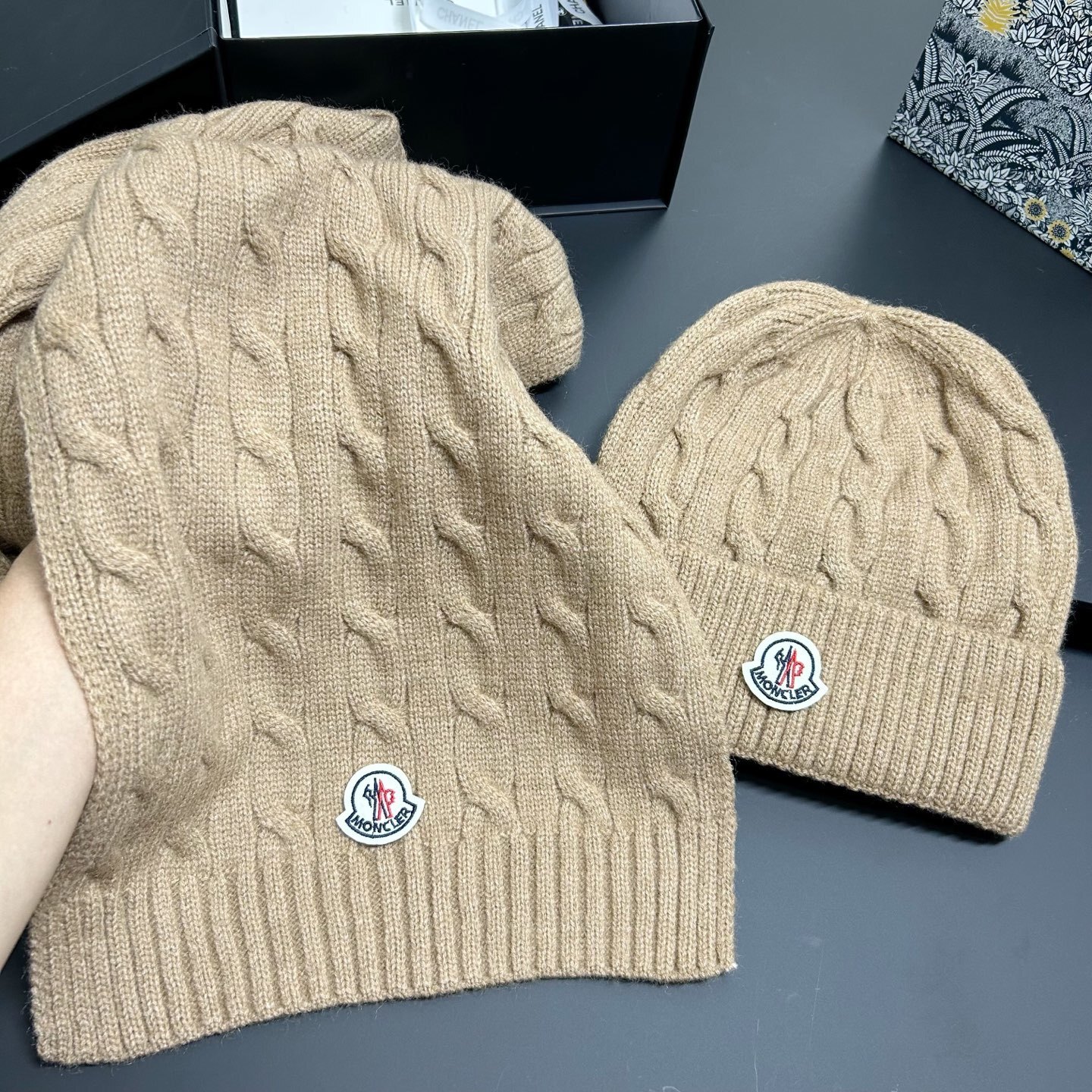 Moncler-29.99$-A5360 gallery