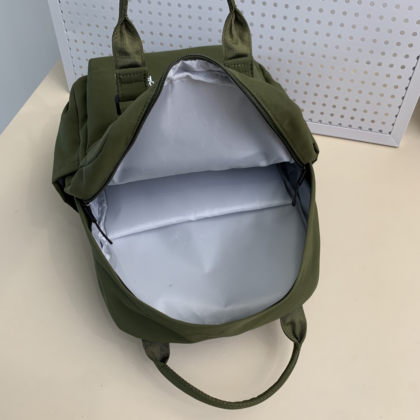 The North face-26.99$-A5856 gallery