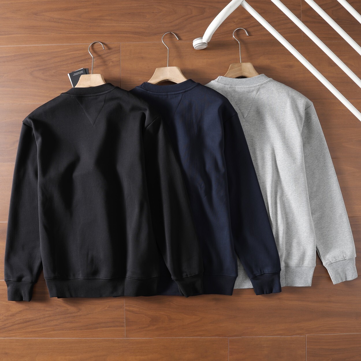 Tommy-45.99$-A5815 gallery