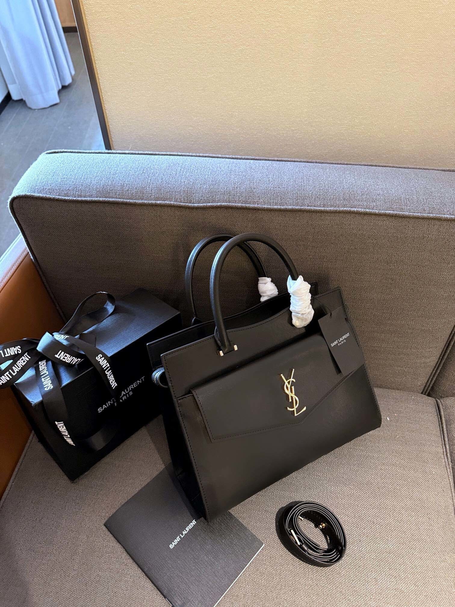 $115-LDN-385 YSL gallery