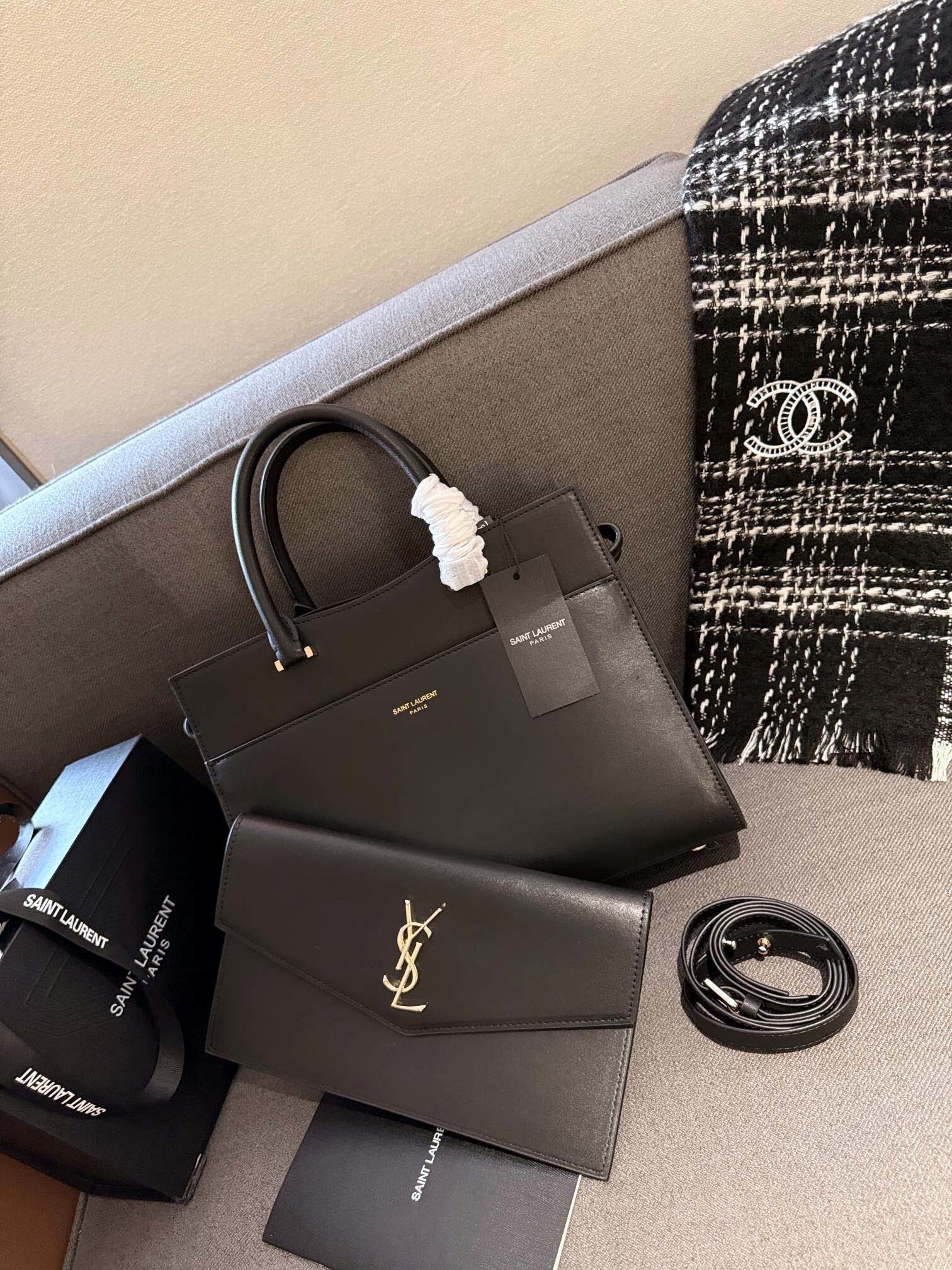 $115-LDN-385 YSL gallery