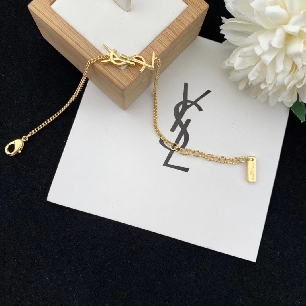 $31-LDN-378 YSL gallery