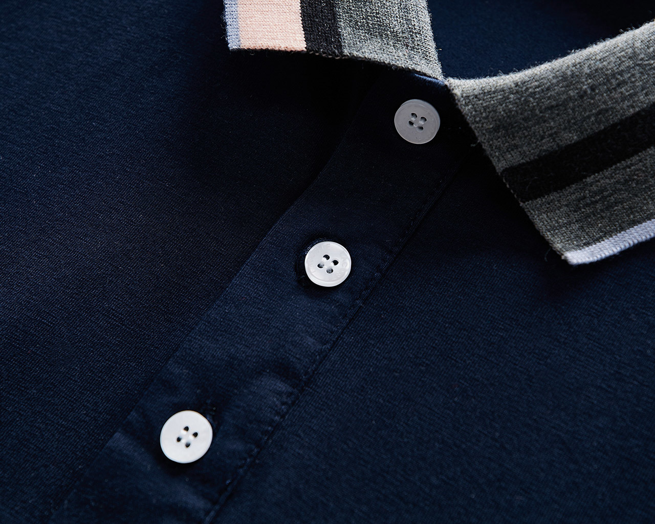 $31.99-LDN-513 LAE gallery