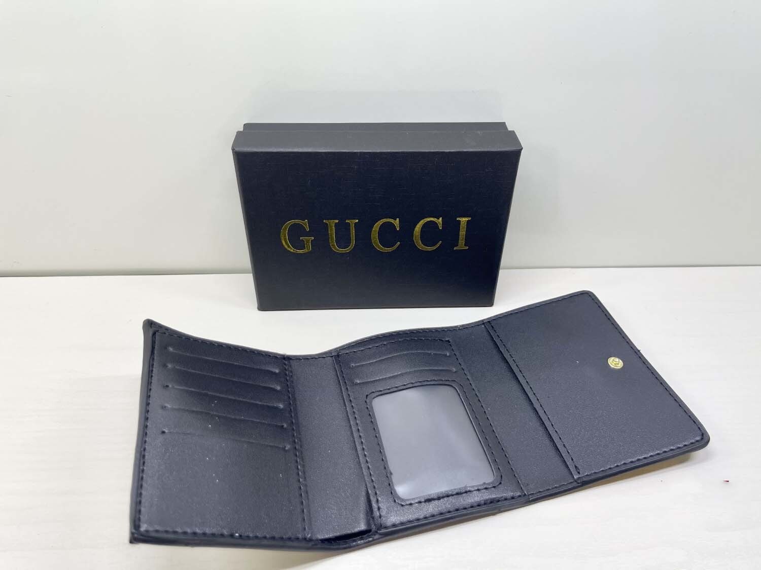 $32-LDN-218 GCI gallery