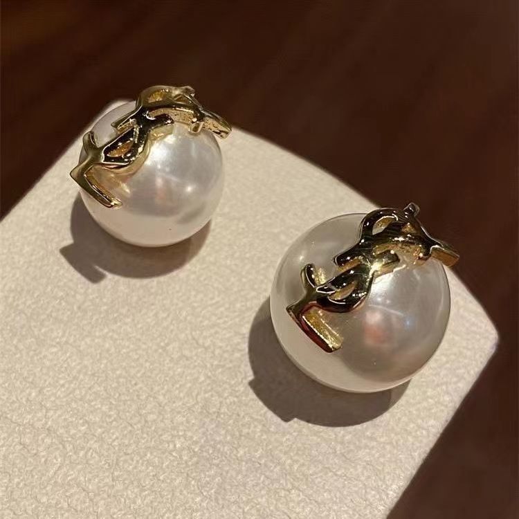 $32.55-LDN-381 YSL gallery