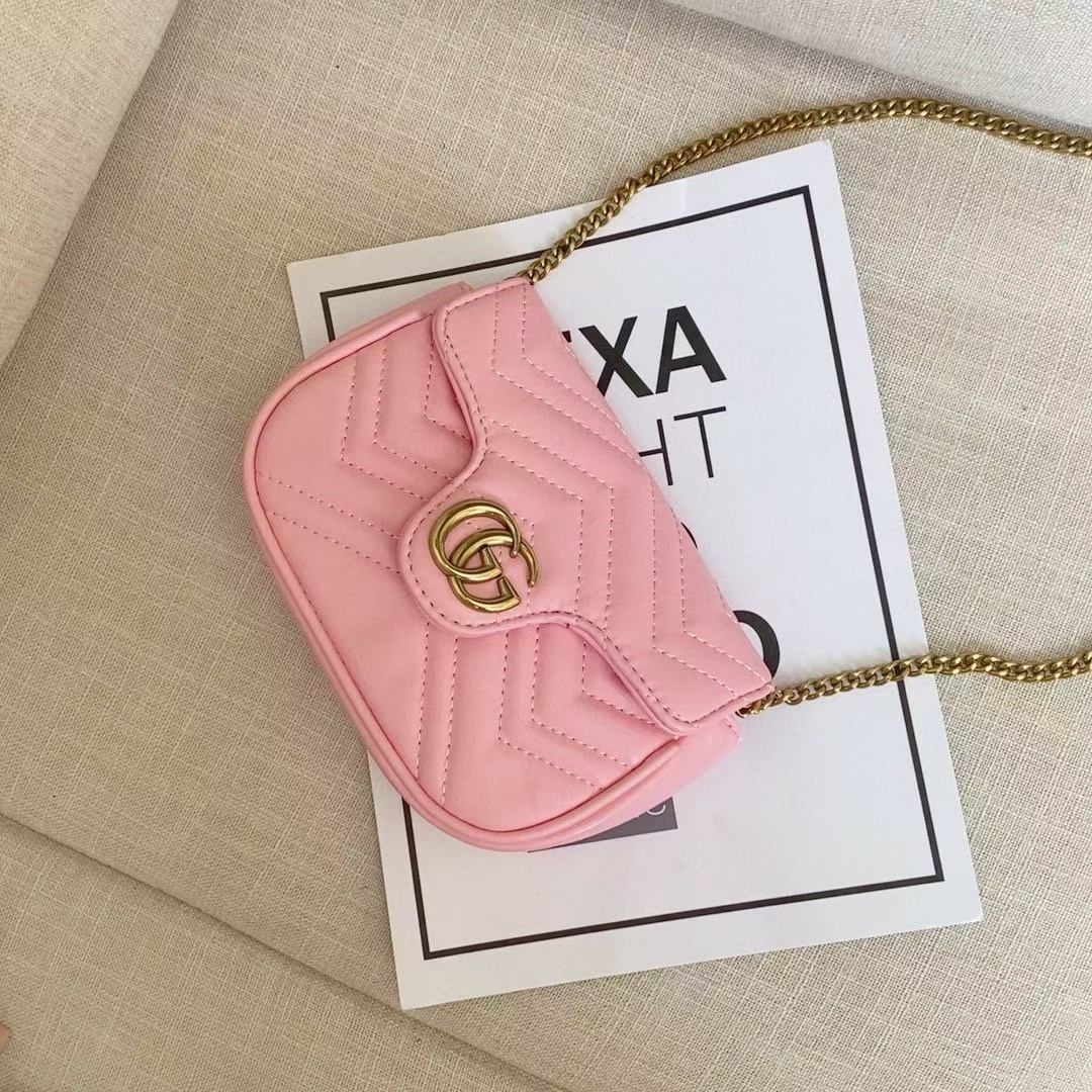 $35-LDN-206 GCI gallery