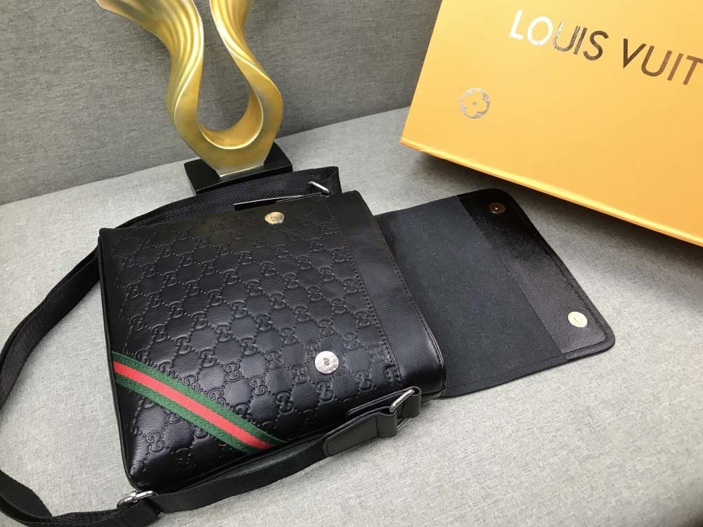 $35-LDN-217 GCI&LV gallery