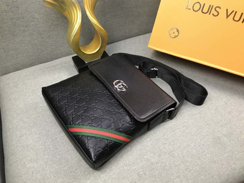 $35-LDN-298 LV&GCI gallery