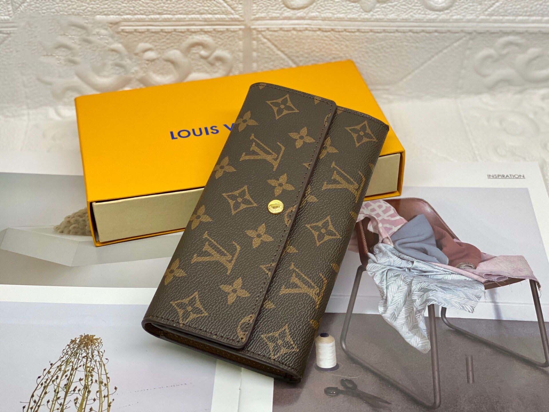 $35-LDN-303 LV gallery