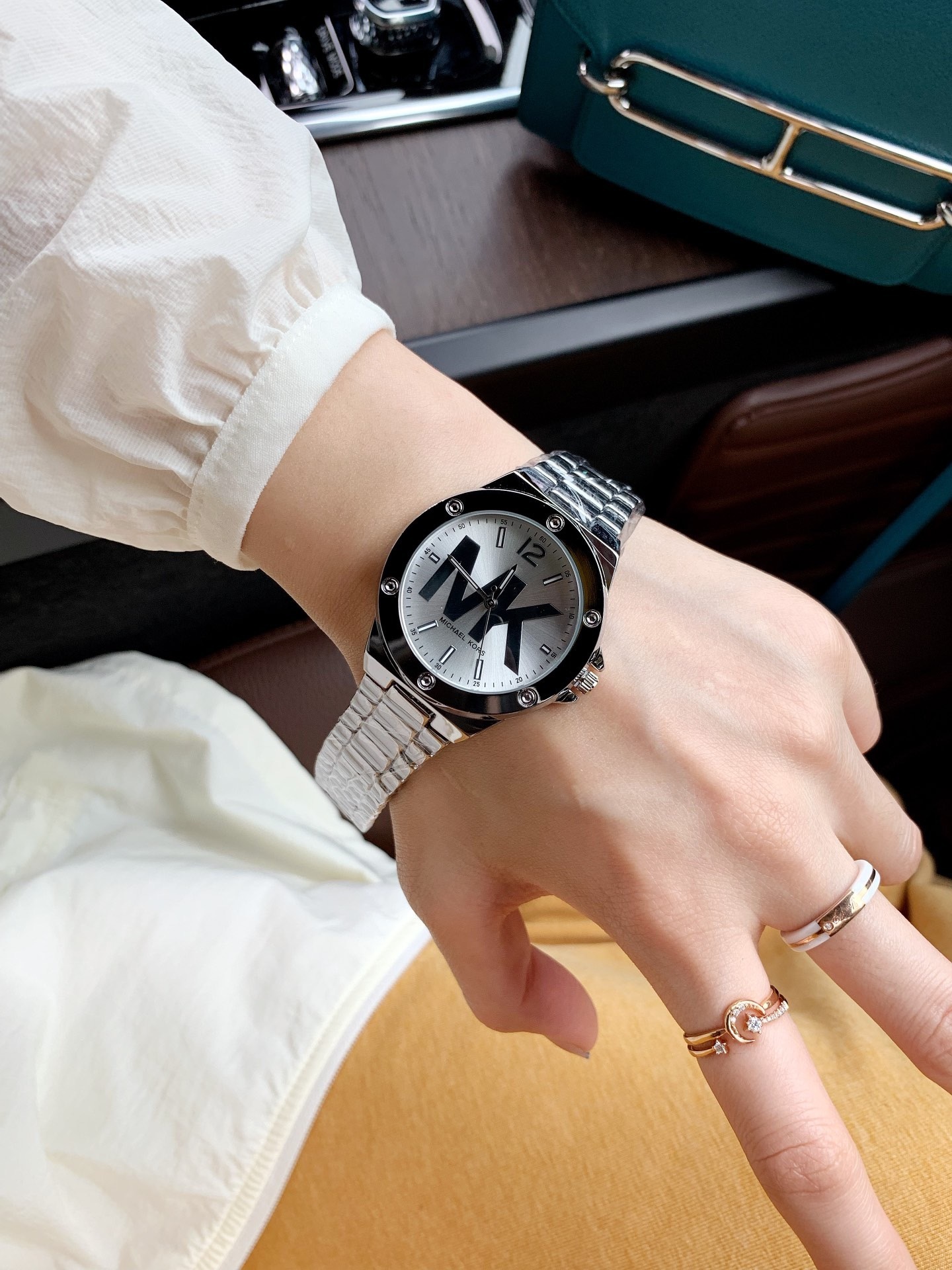 $37.98-LDN-538 MK gallery