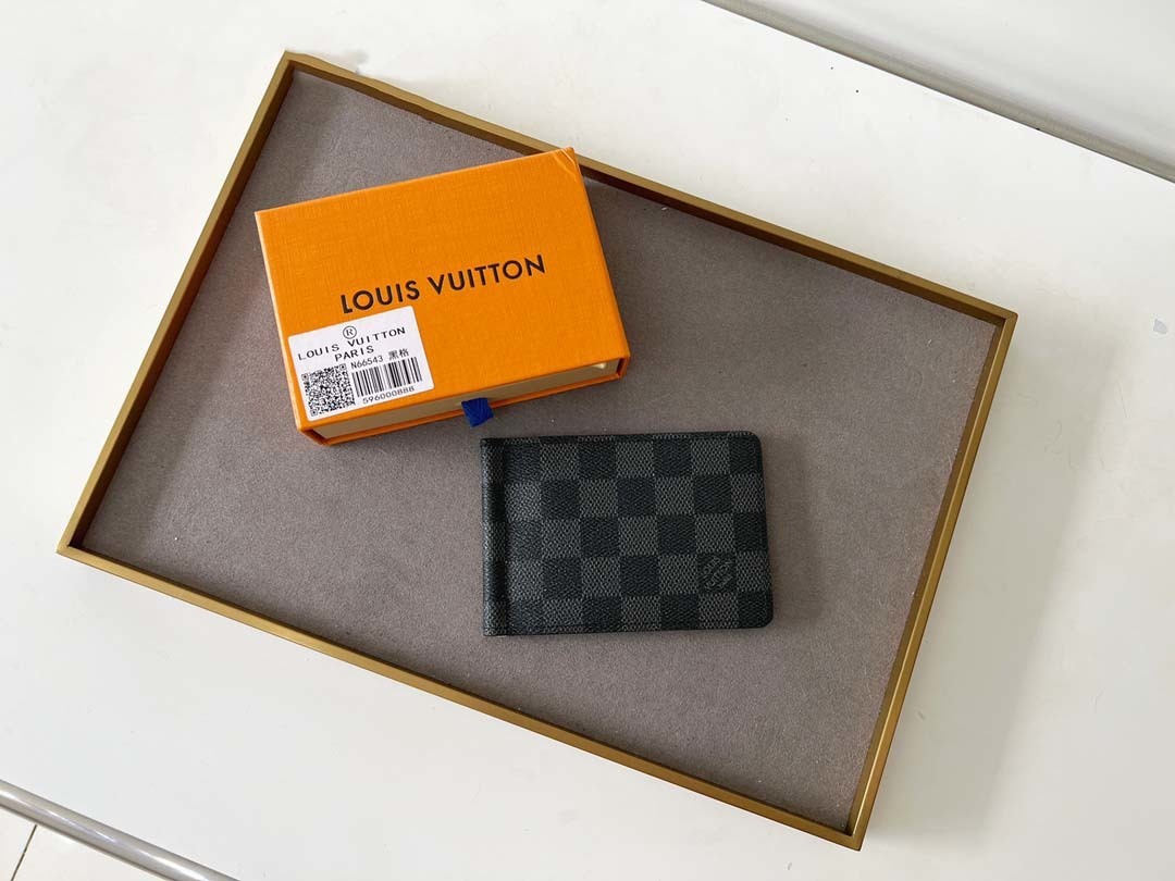 $38-LDN-309 LV gallery