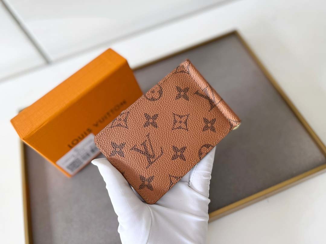 $38-LDN-309 LV gallery