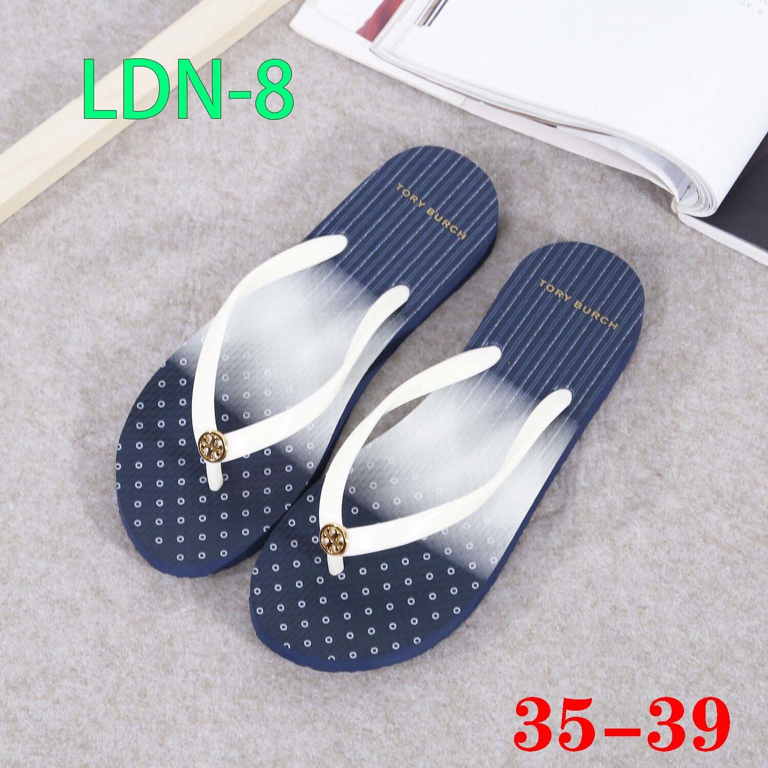 $39-LDN-554 T B gallery