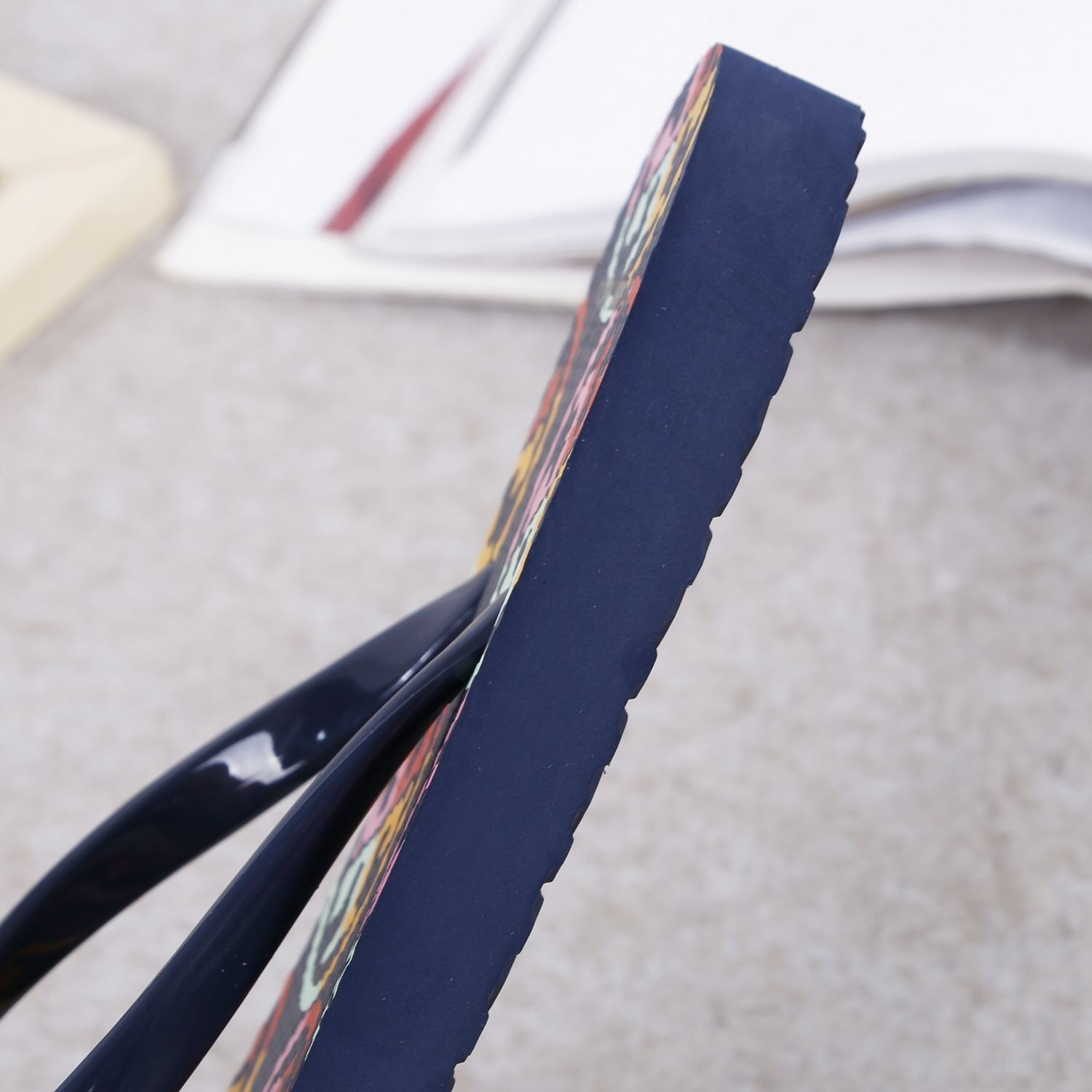 $39-LDN-554 T B gallery