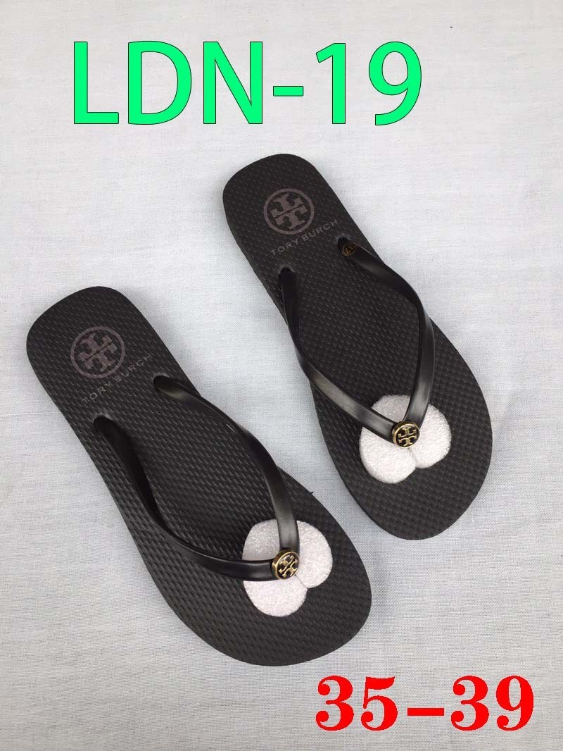 $39-LDN-554 T B gallery