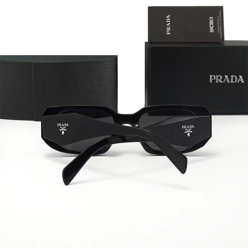 $39.9-LDN-889 PRADA gallery