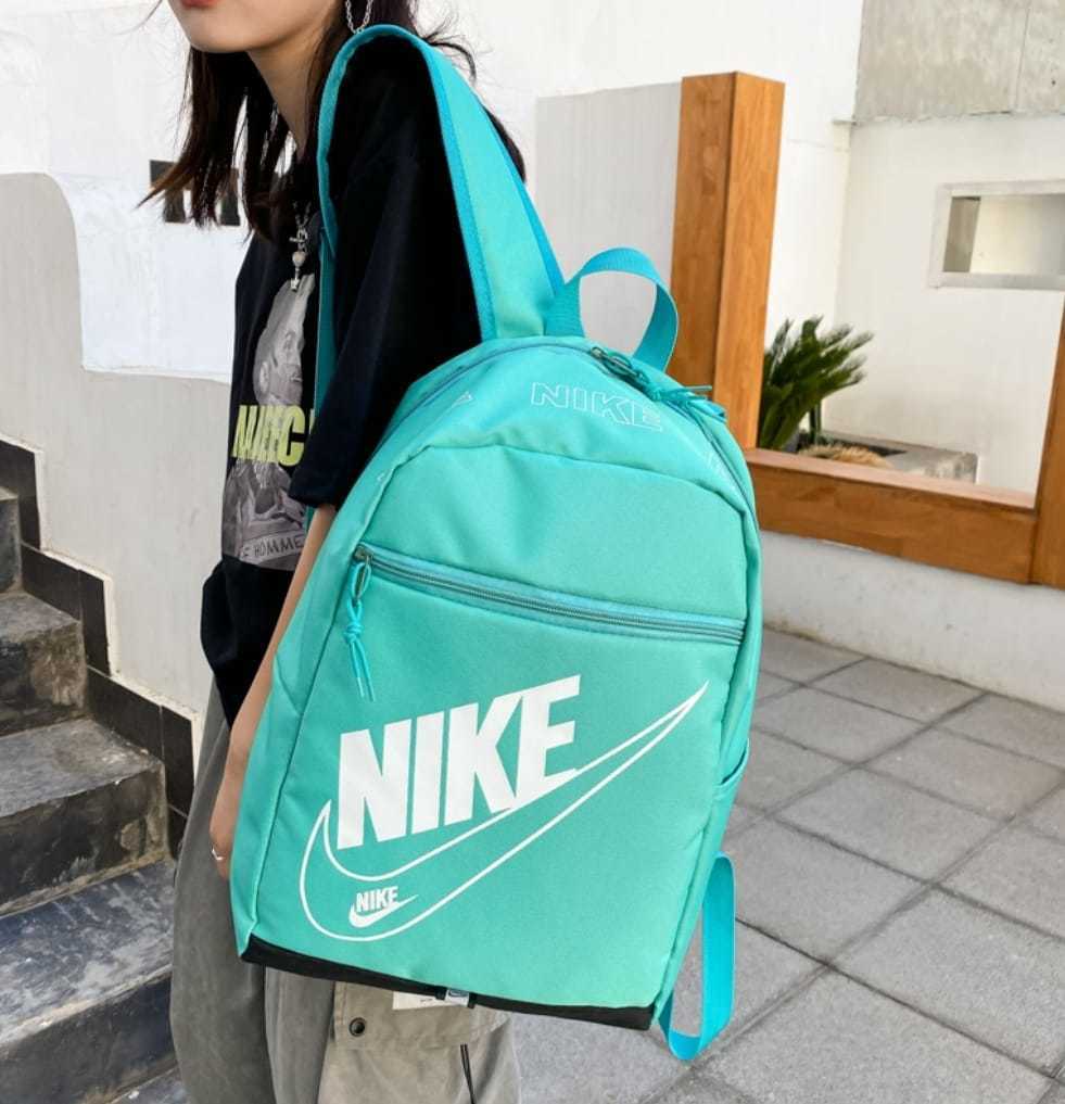 $40-LDN-197 NK gallery