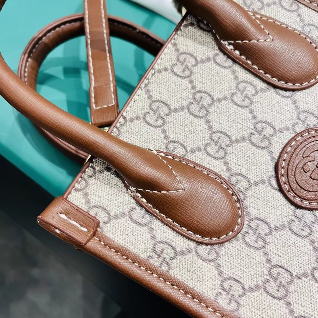 $40-LDN-210 GCI gallery