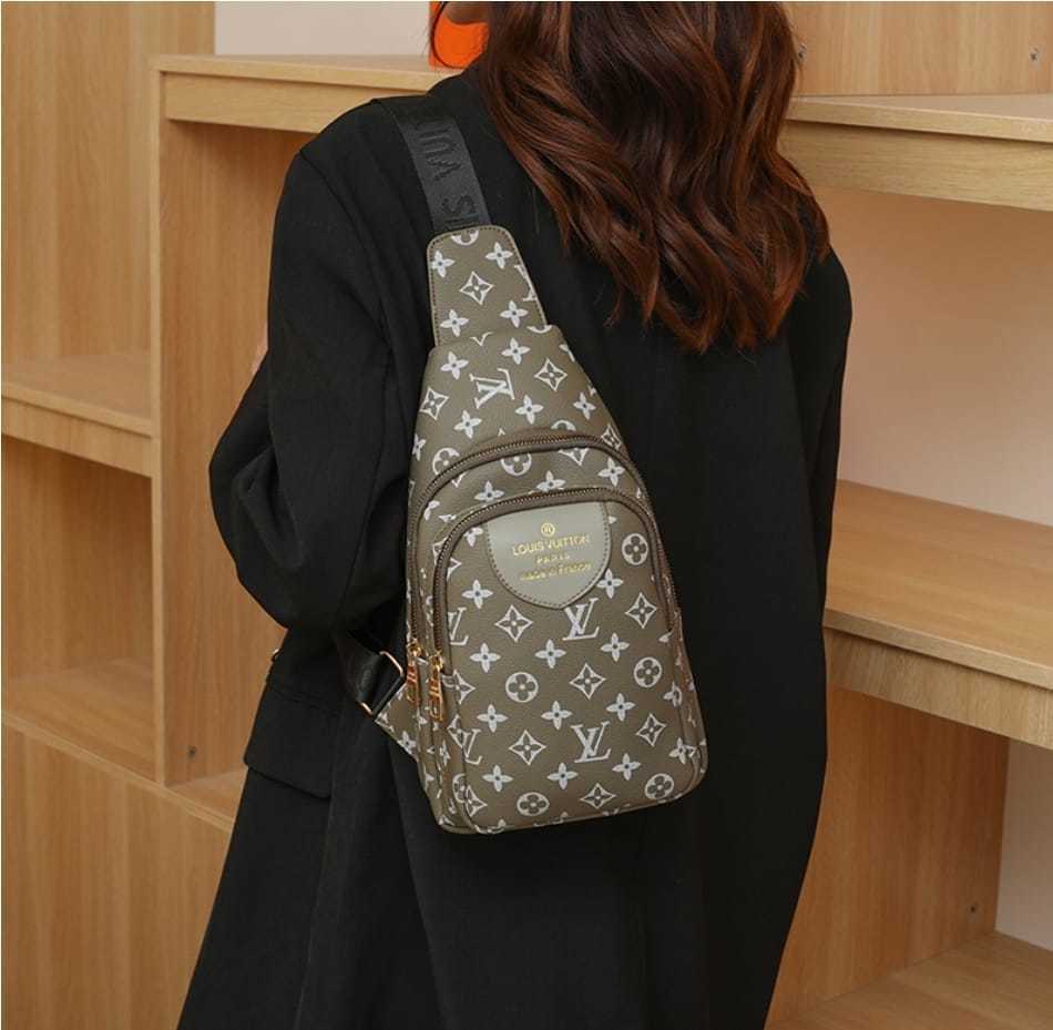 $40-LDN-296 LV gallery