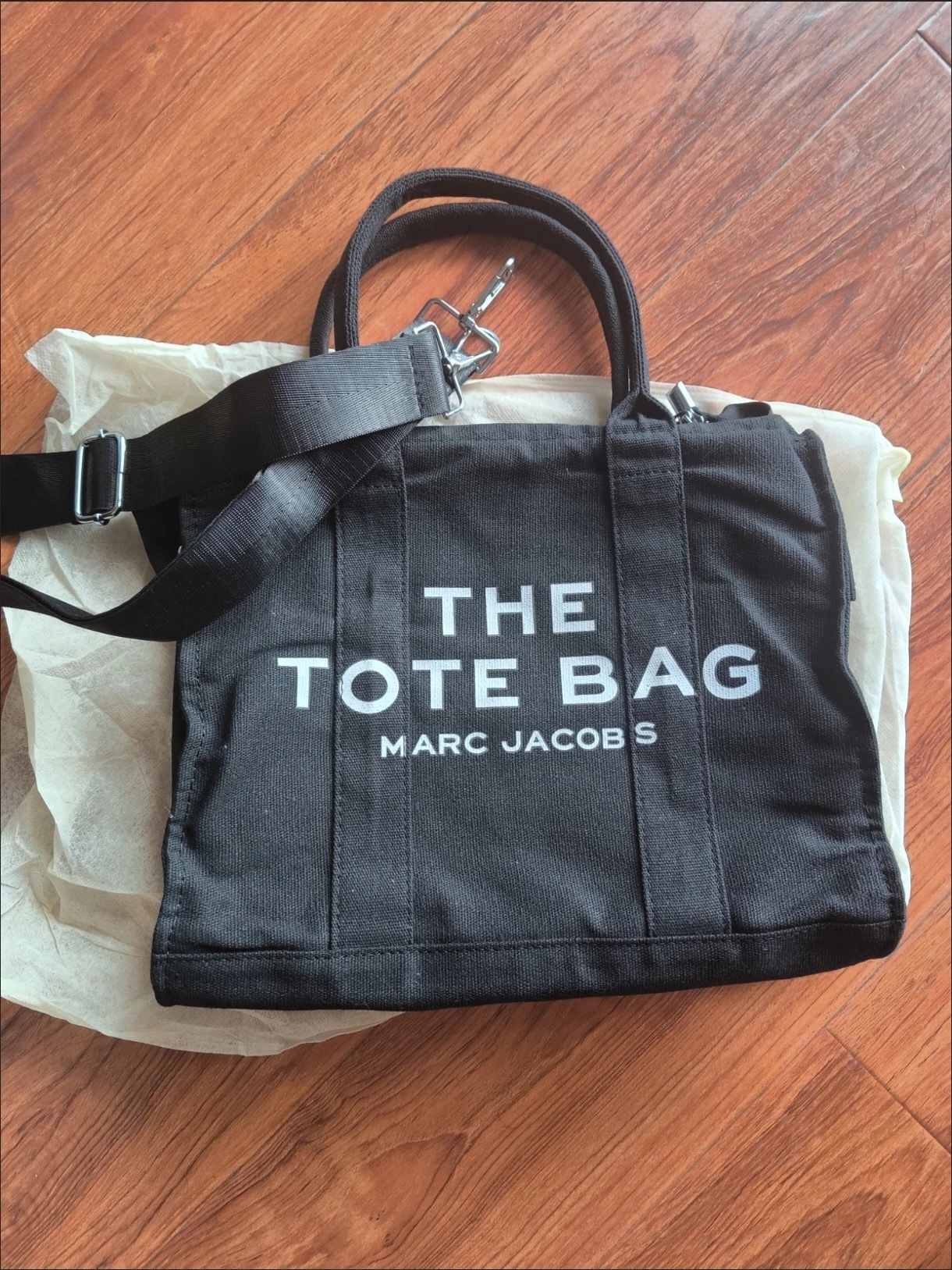 $40.9-LDN-837 gallery