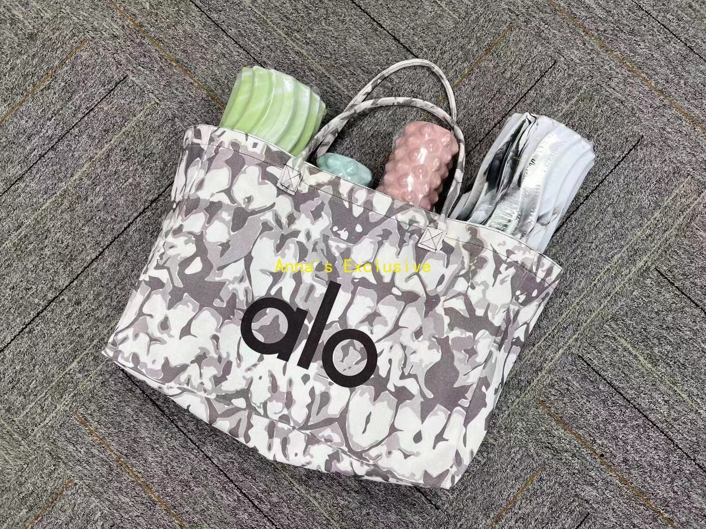 $40.99-LDN-503 ALO gallery