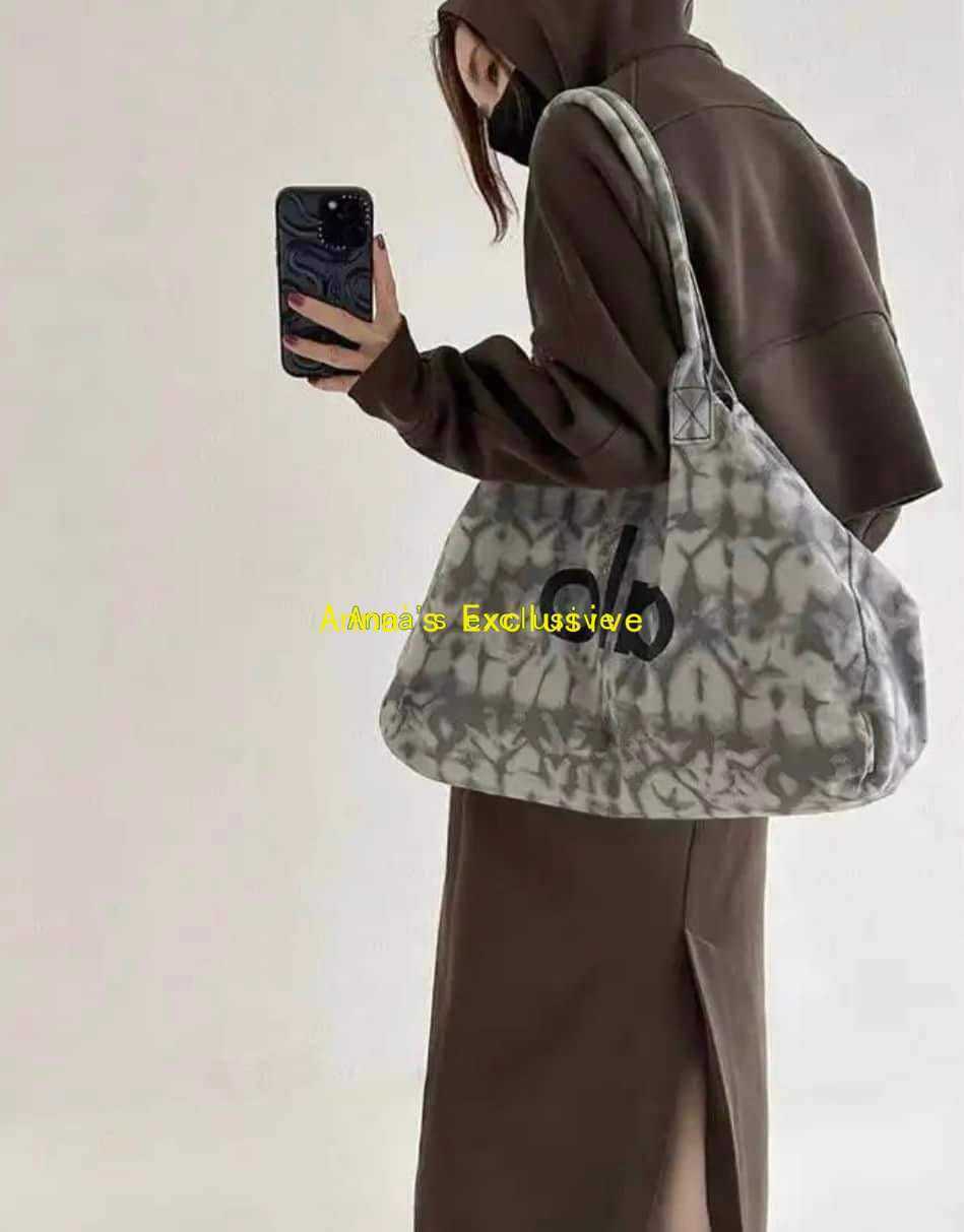 $40.99-LDN-503 ALO gallery