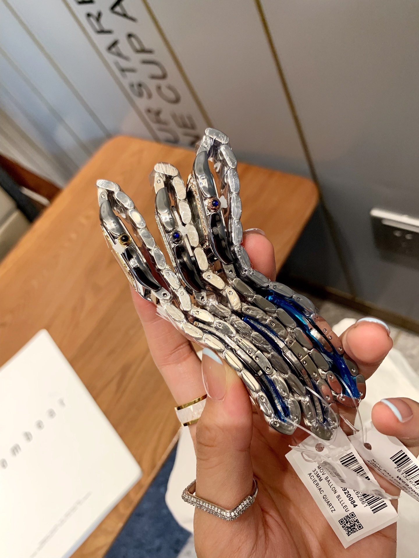 $41-LDN-584 Cart gallery