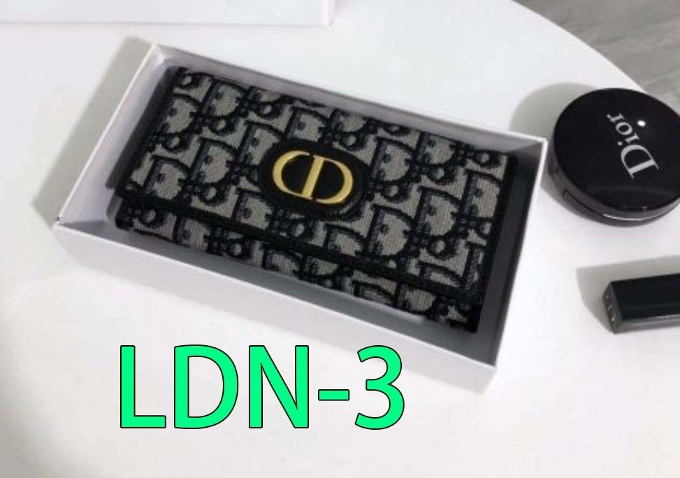 $41-LDN-772 wallets gallery