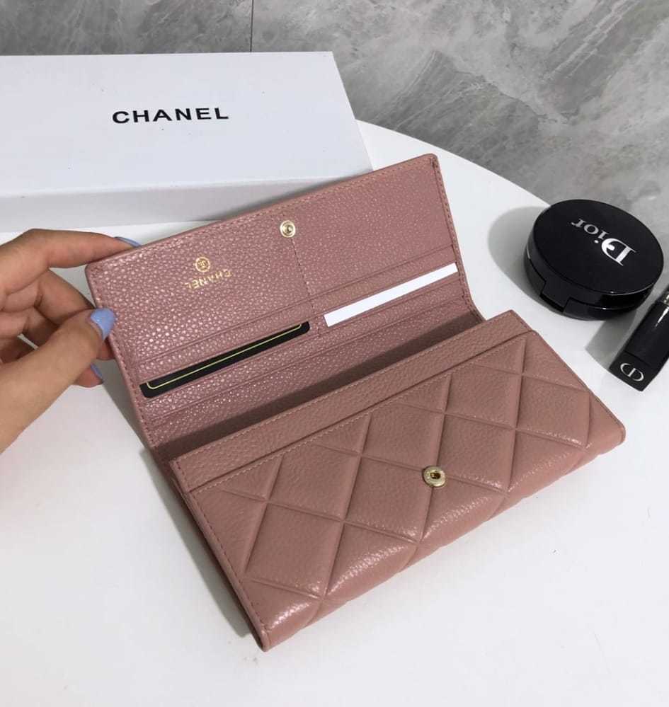 $41-LDN-772 wallets gallery