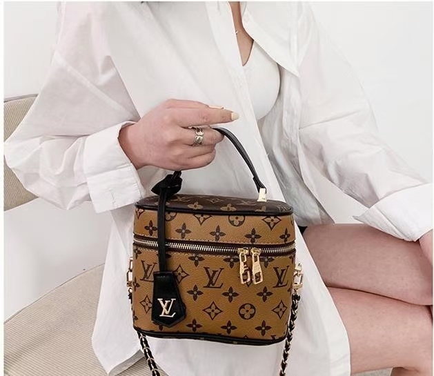 $41.89-LDN-286 LV gallery