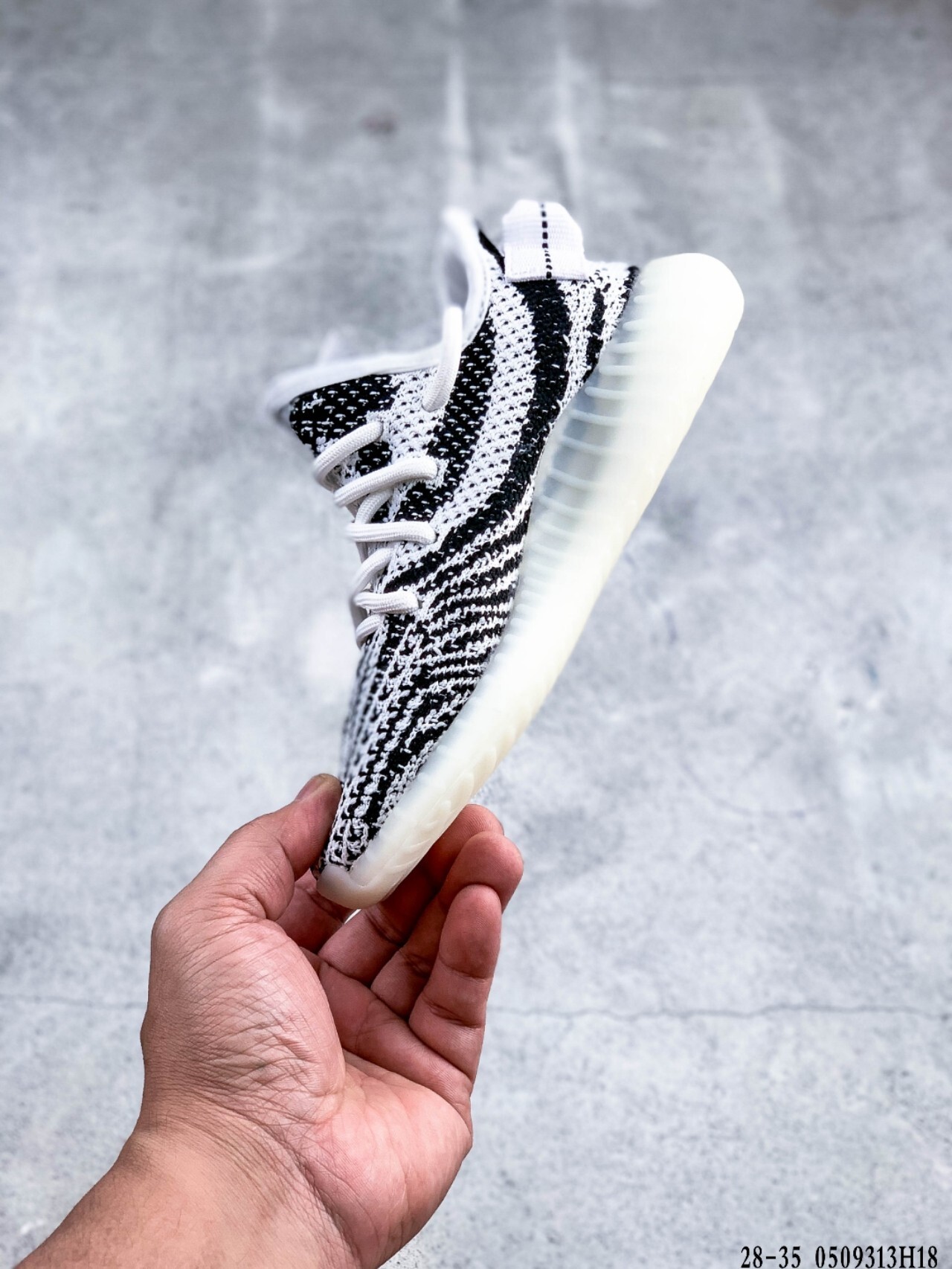 $41.99-LDN-442 YE gallery