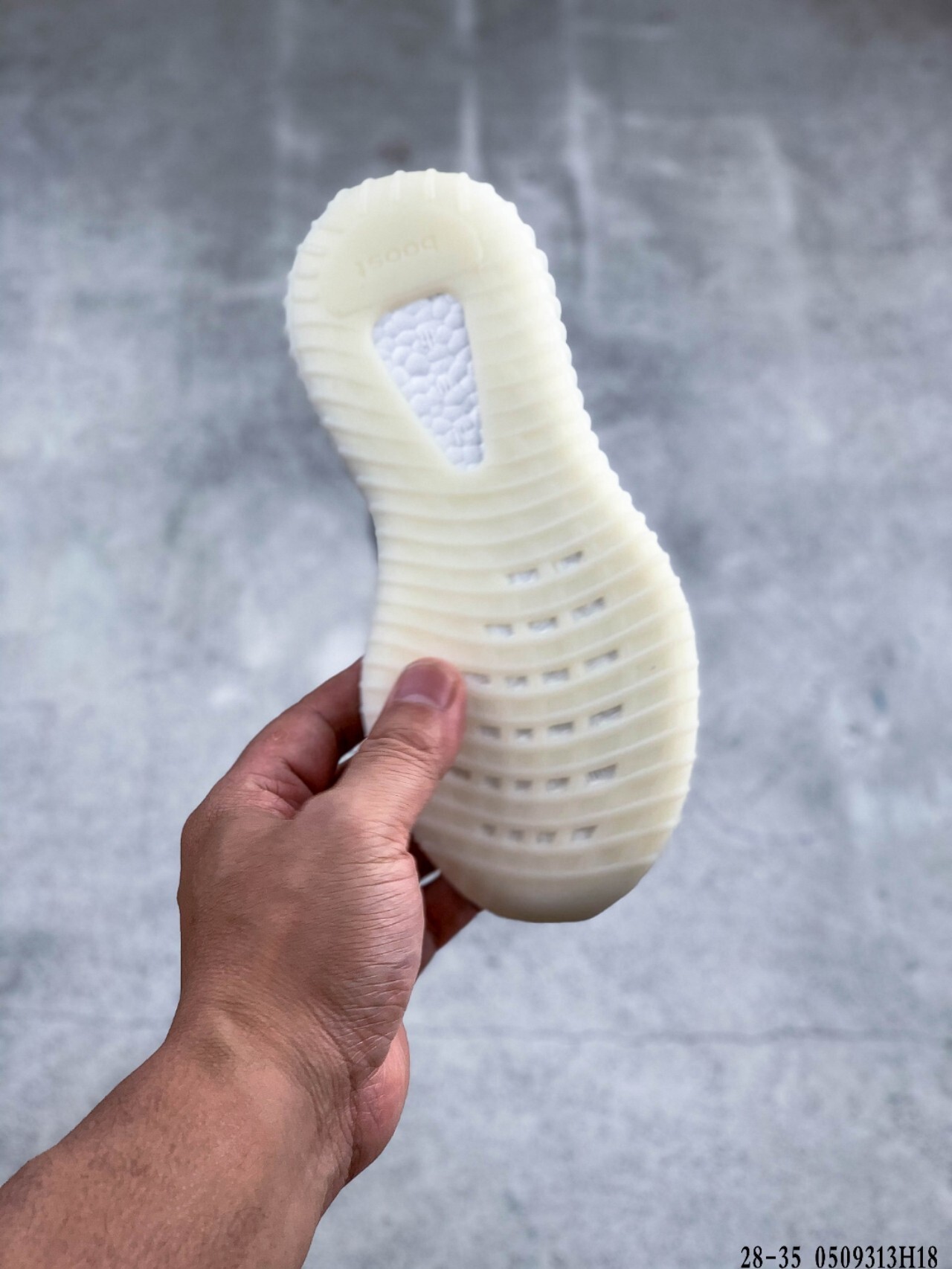 $41.99-LDN-442 YE gallery