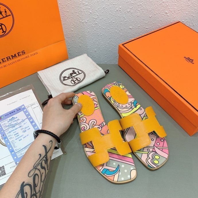 $42.98-LDN-744 HERM gallery