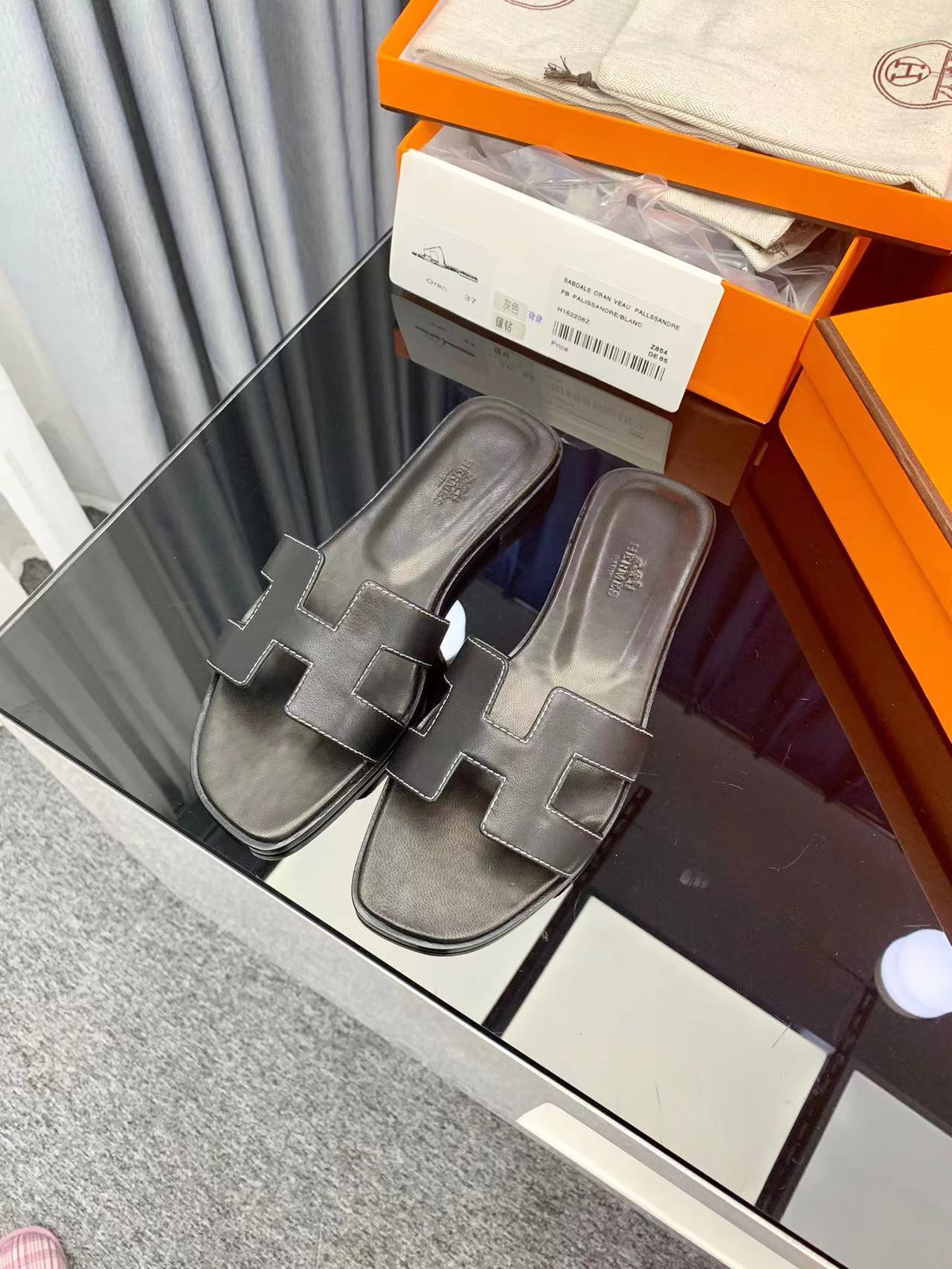 $42.99-LDN-751 HERM gallery