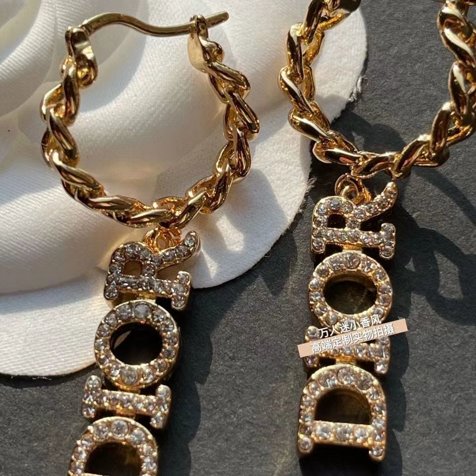 $43-LDN-774 Dr gallery