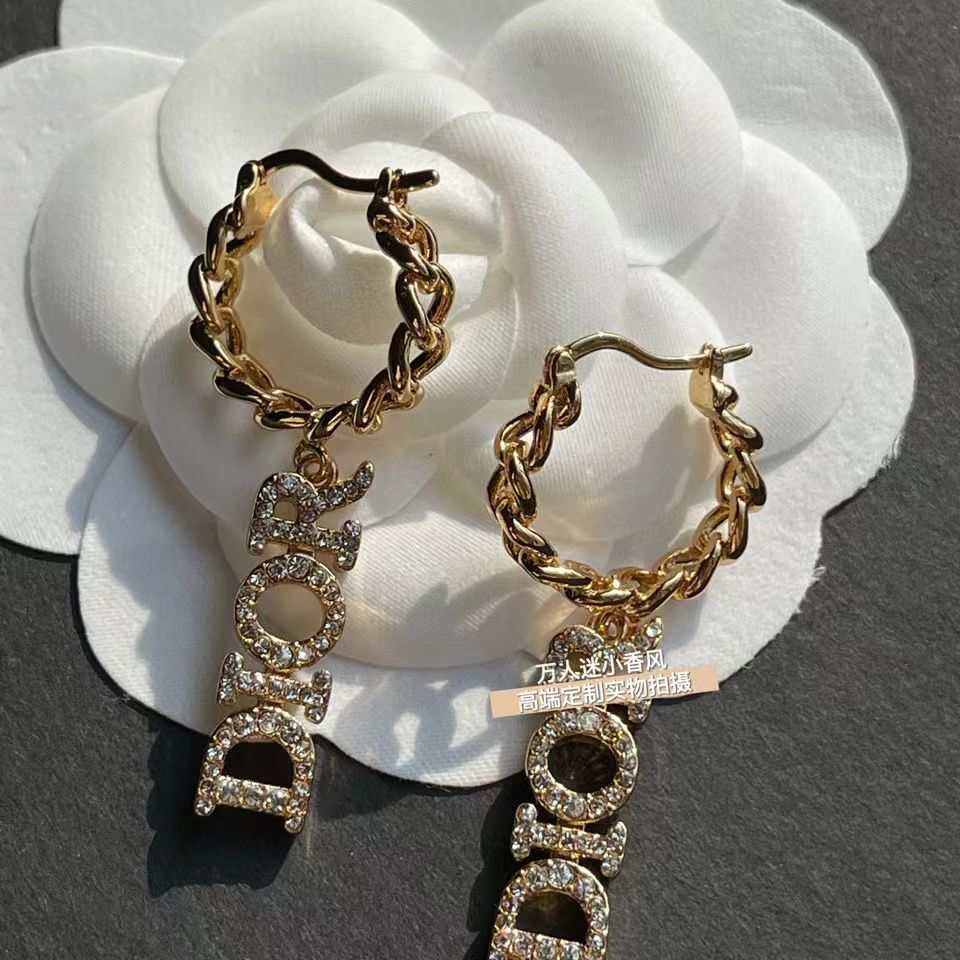 $43-LDN-774 Dr gallery