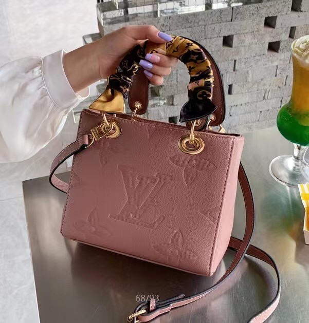 $43.55-LDN-289 LV gallery