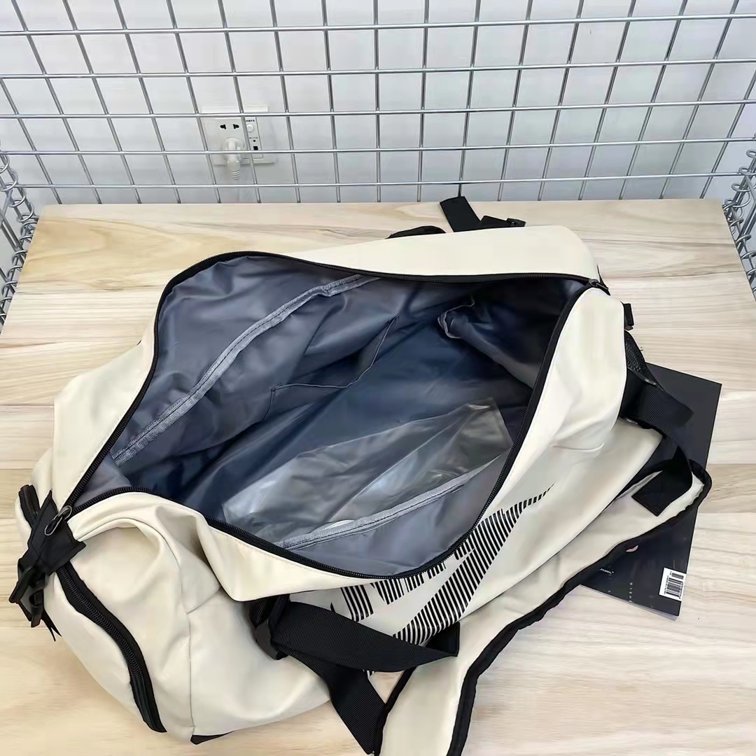 $44-LDN-189 NK gallery